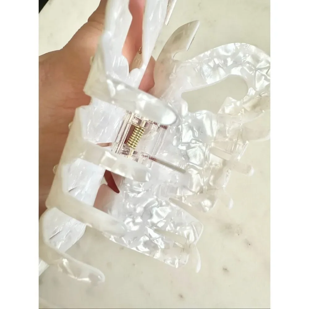 ‘MRS’ bridal white and rhinestone hair claw